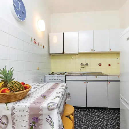 2 Bedroom In *